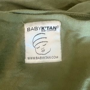 Baby katan carrier